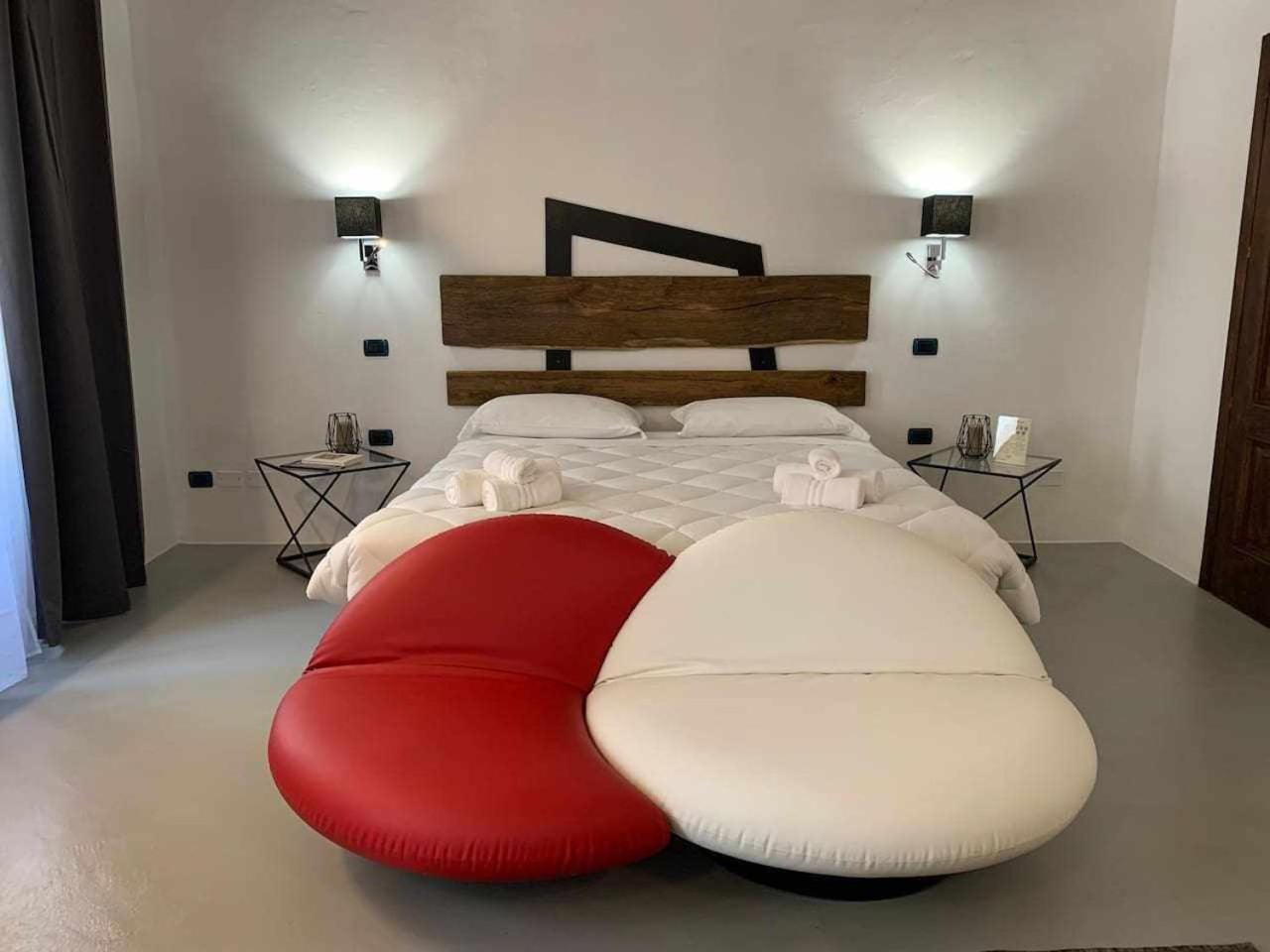 C&O Savoia Deluxe Rooms Cagliari Exterior foto