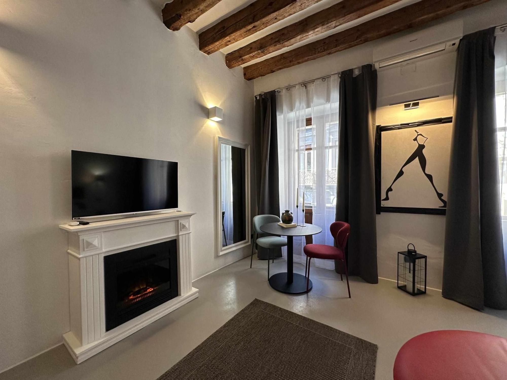 C&O Savoia Deluxe Rooms Cagliari Exterior foto